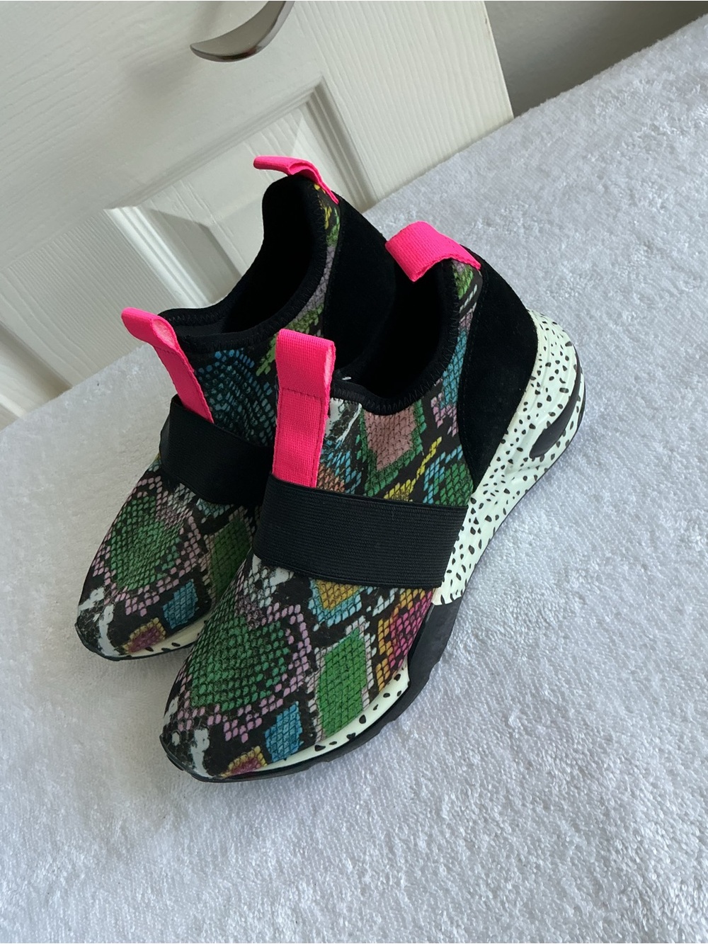 Steve Madden Multicolor Snake-Print Slip-On Sneakers with Hot Pink Tabs